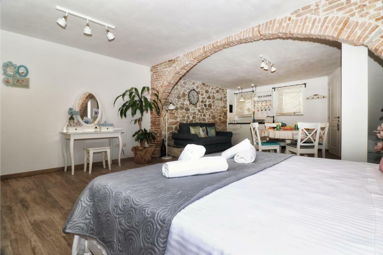 Cozy Apartment Mari Rovinj Buitenkant foto